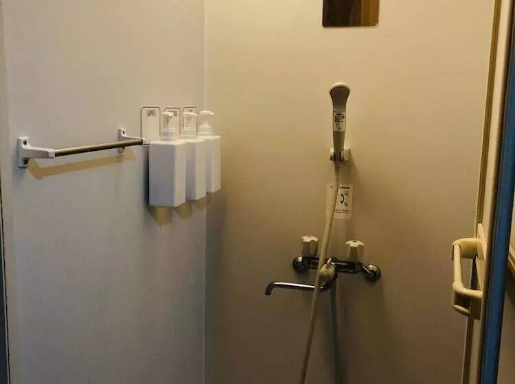 Guesthouse Voketto  Hostel