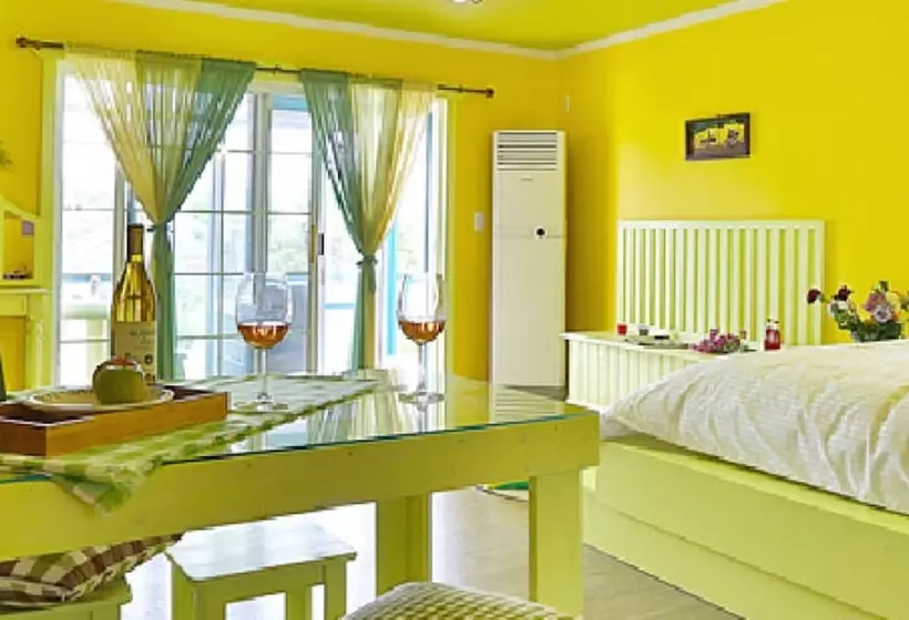 Gyeongju Novios Pets Friendly Pension