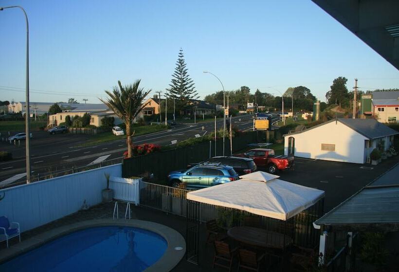 Accommodation At Te Puna Motel