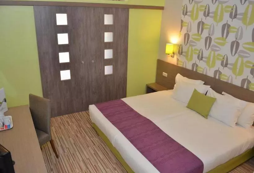 Aqua Nevis Hotel & Aqua Park   All Inclusive