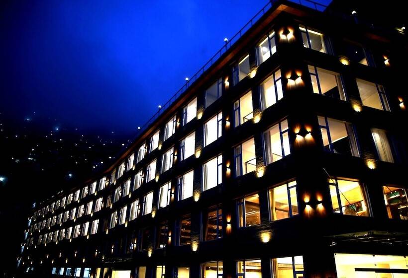 בית מלון כפרי The Orchid Shimla