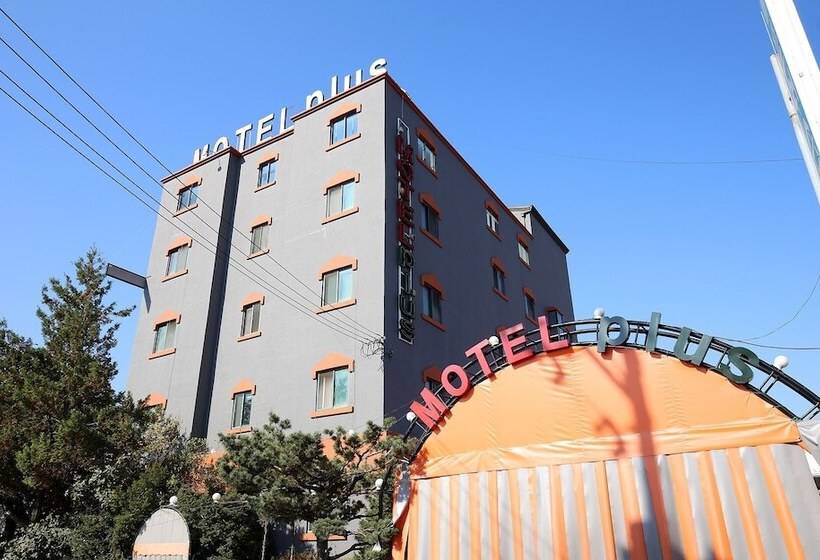 Motel Chungju Plus