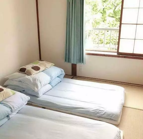 پانسیون Guest House Ringo