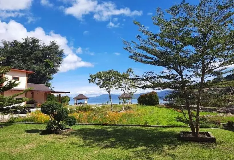 Majatalo Juma Cottages