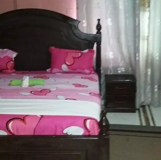 پانسیون Ktc Guest House