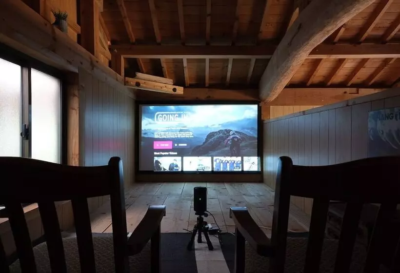 ペンション Shimanto Riverside Hideaway