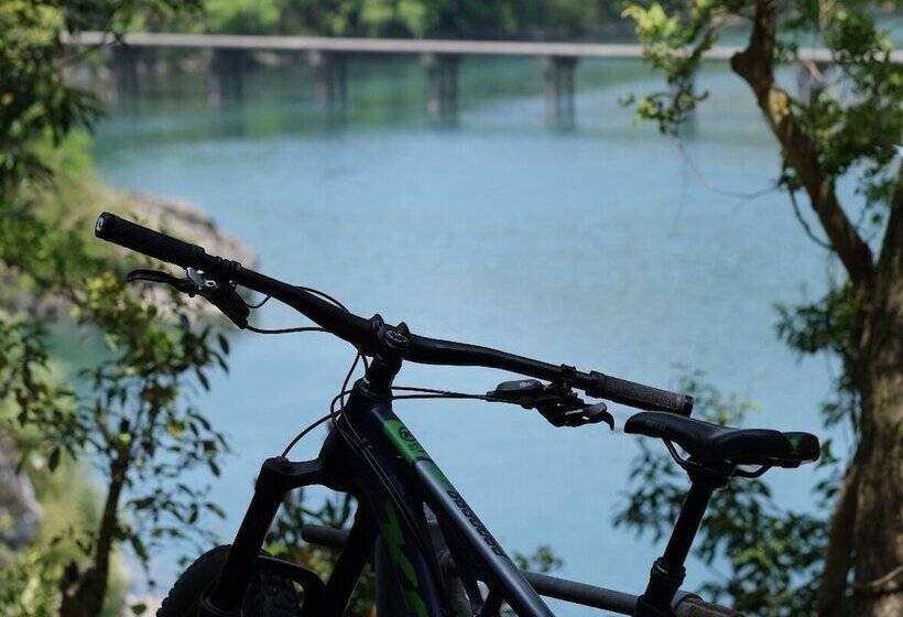 펜션 Shimanto Riverside Hideaway