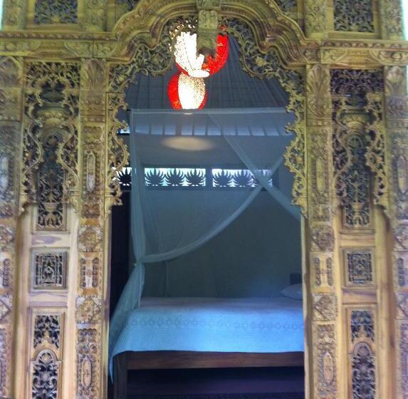 Pension (Hôtel basse catégorie) White Lotus Oasis