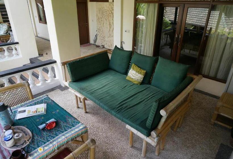 Pension (Hôtel basse catégorie) White Lotus Oasis