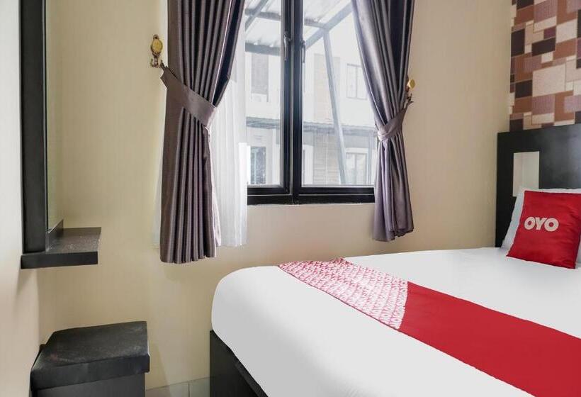 호텔 Oyo 3826 Columbus Residence K11