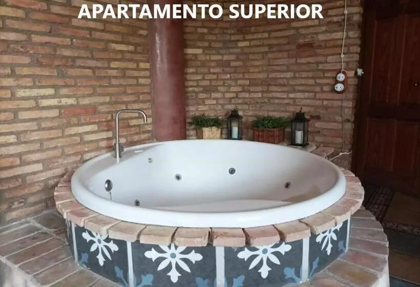 تختخواب و صبحانه Alojamientos La Casa De Piedra