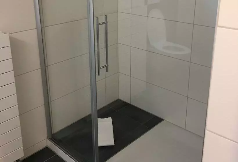 هتل Bildungszentrum Burgbühl