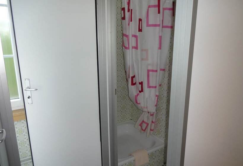 Отель Bildungszentrum Burgbühl