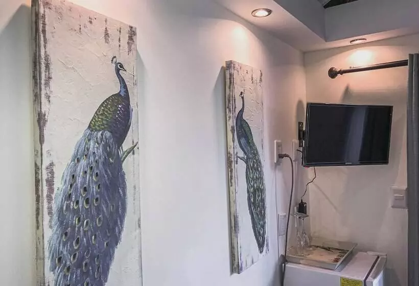 ホテル Blue Bird