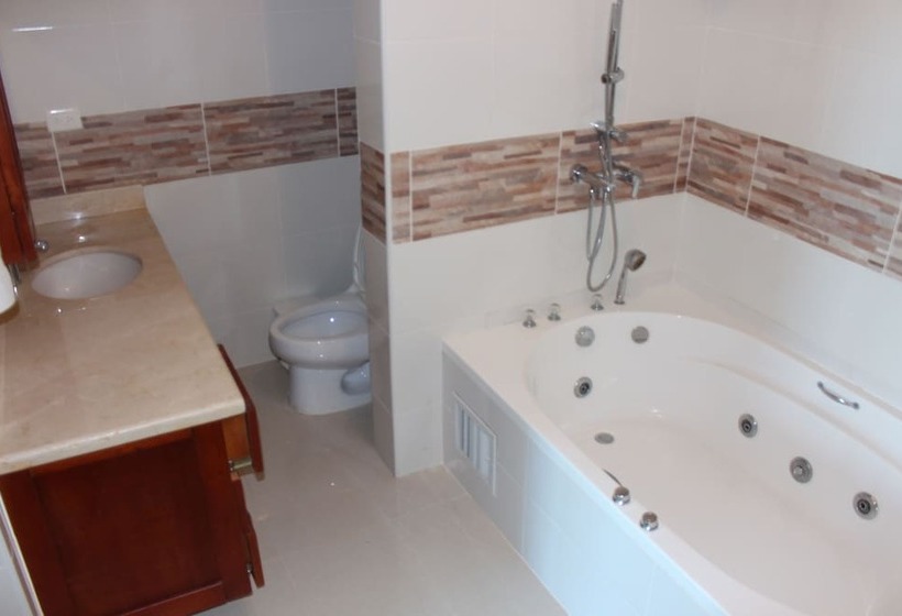 هتل Cabarete Town House