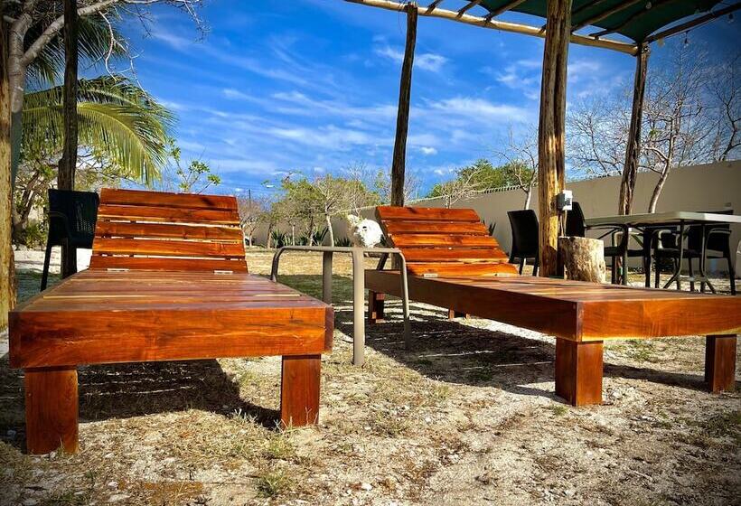 فندق Casa Bremar 3097   Only Adults