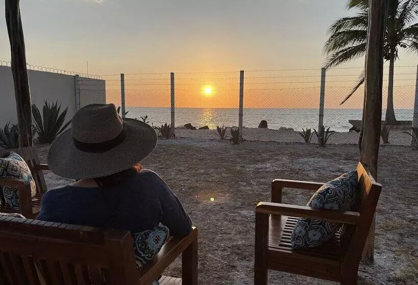 Hotelli Casa Bremar 3097   Only Adults