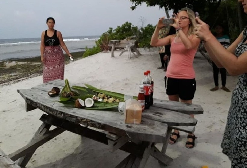 هتل Charming Holiday Lodge