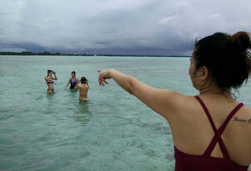 هتل Charming Holiday Lodge