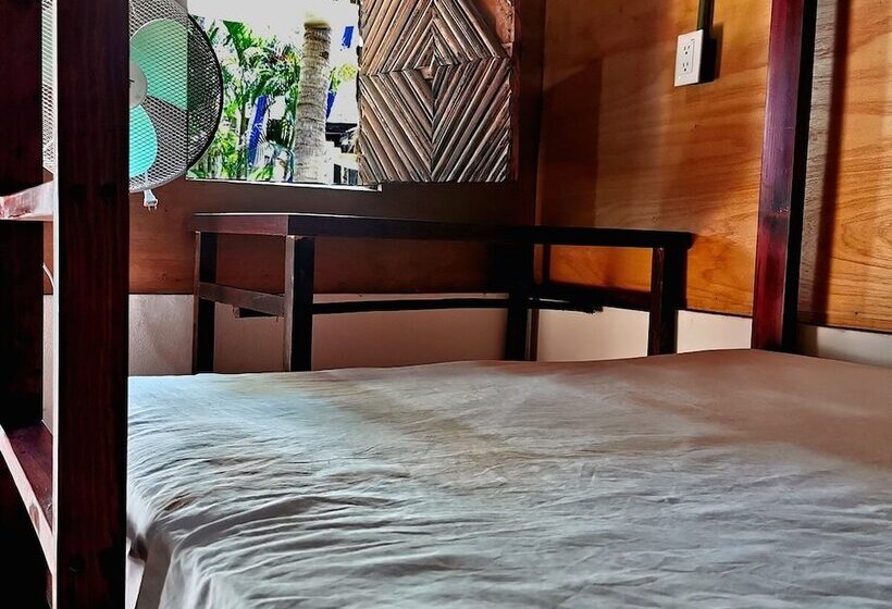 هتل Frida Paradise