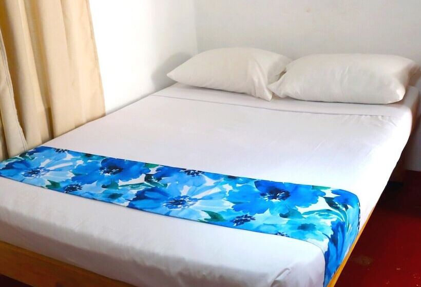 هتل Frida Paradise