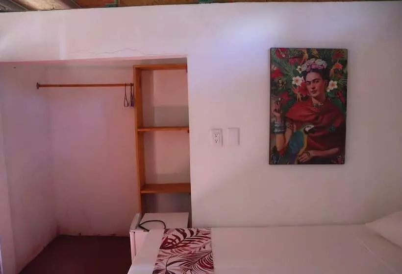 هتل Frida Paradise