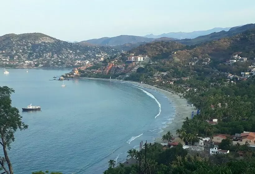 هتل La Escollera Suites Adults Only