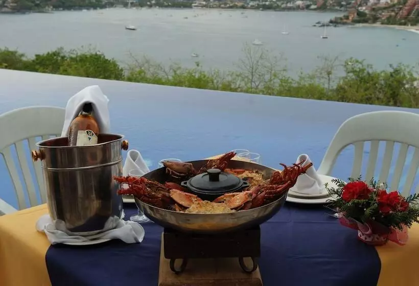 هتل La Escollera Suites Adults Only