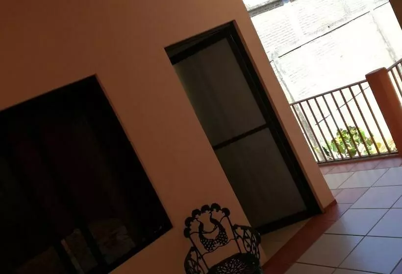 Hotelli Posada De Santa Rosa Bed And Breakfast