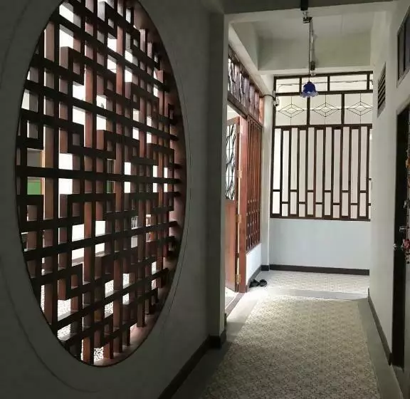 Hotelli Thaimueang Boutique