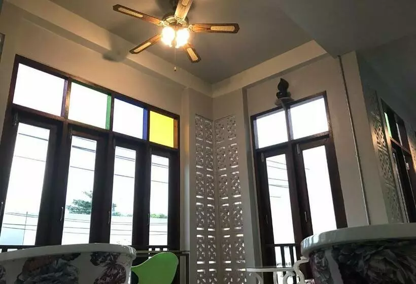 Hotelli Thaimueang Boutique