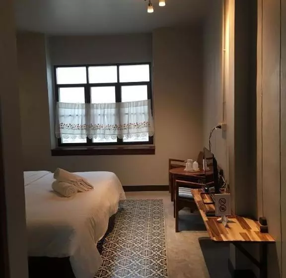 Hotelli Thaimueang Boutique