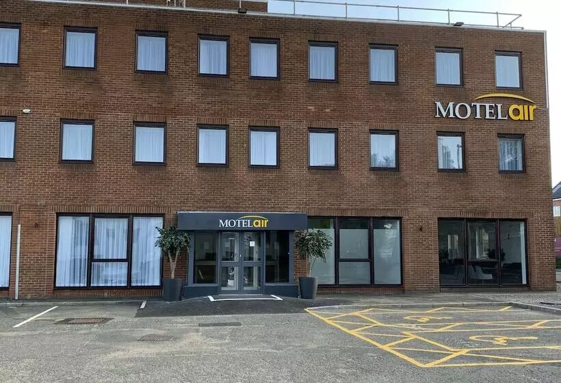 Motel Air Glasgow Airport