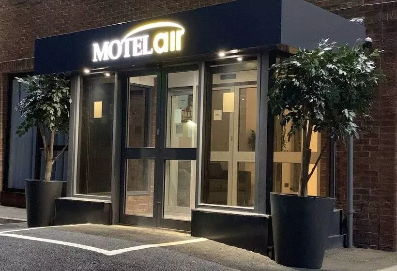 Motel Air Glasgow Airport