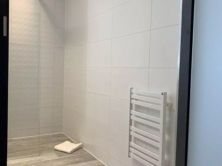 Motel Air Glasgow Airport