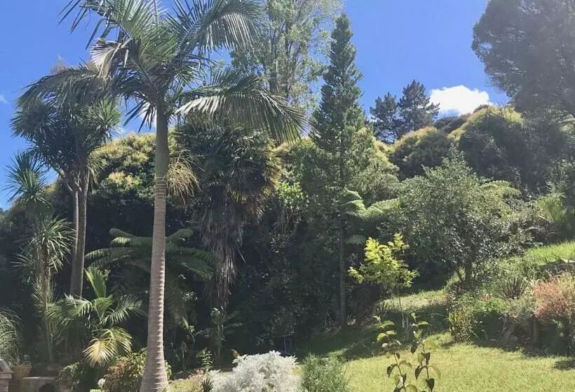 Aamiaismajoitus (B&B) Fantail Hill