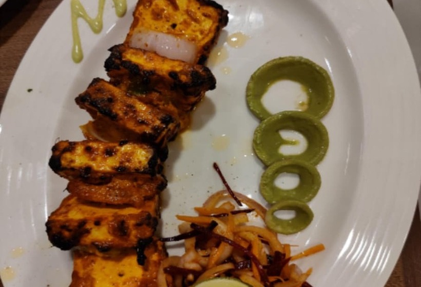 בית מלון כפרי Royal Vrindavan