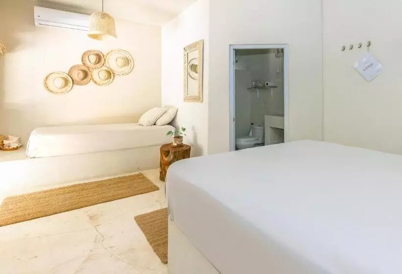 هتل Kibayo Lagoon Villa