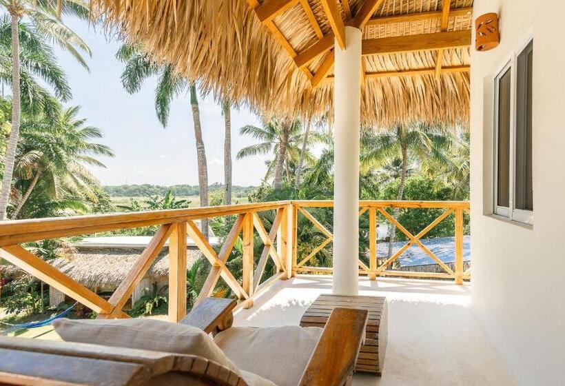 هتل Kibayo Lagoon Villa