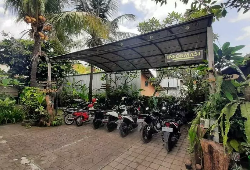 ホテル Oyo 90714 Umah Pande Tabanan