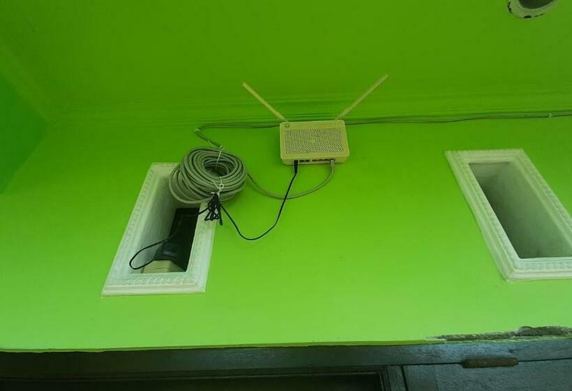 Szálloda Oyo 90714 Umah Pande Tabanan