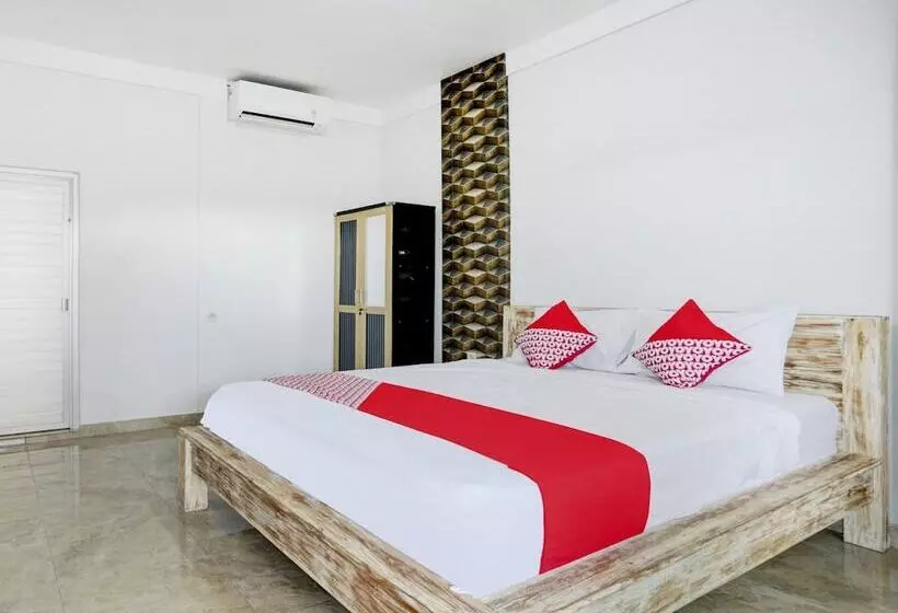 ホテル Oyo 90756 Melasti Hills Room & Cafe