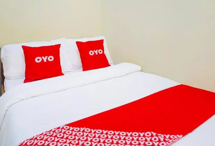 ホテル Oyo Flagship 90723 Khalifi House Malang