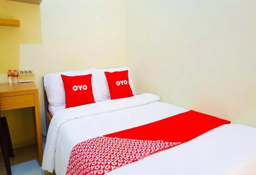 ホテル Oyo Flagship 90723 Khalifi House Malang