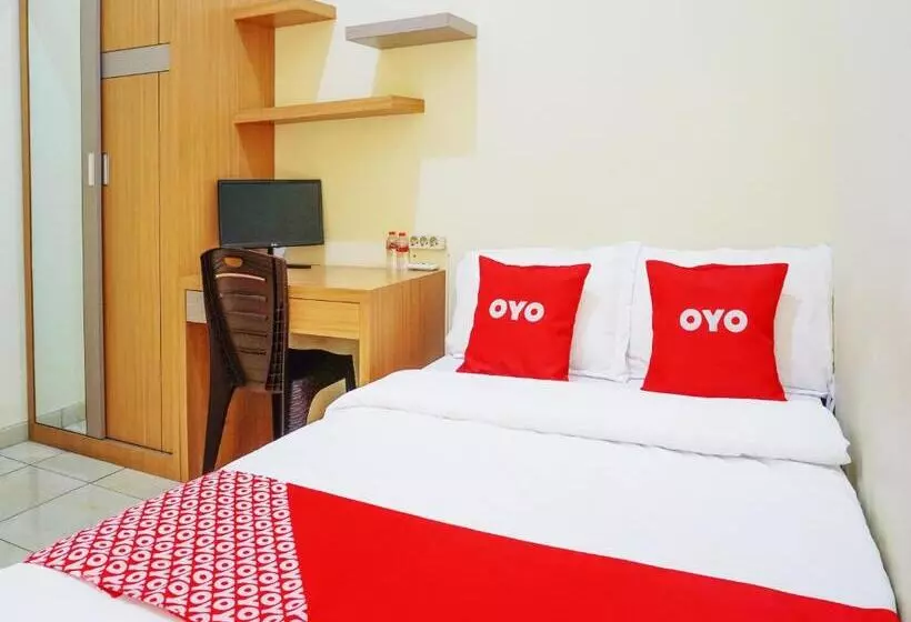 ホテル Oyo Flagship 90723 Khalifi House Malang