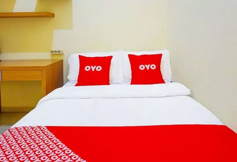 ホテル Oyo Flagship 90723 Khalifi House Malang