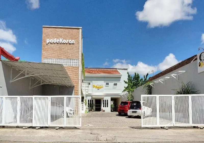 Hotel Padekosan