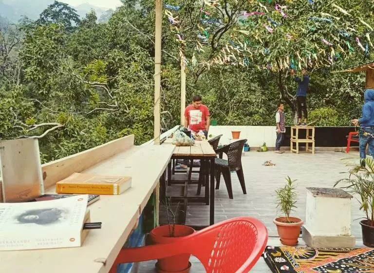 Hotelli Shivanjal Wellness And Accommodation