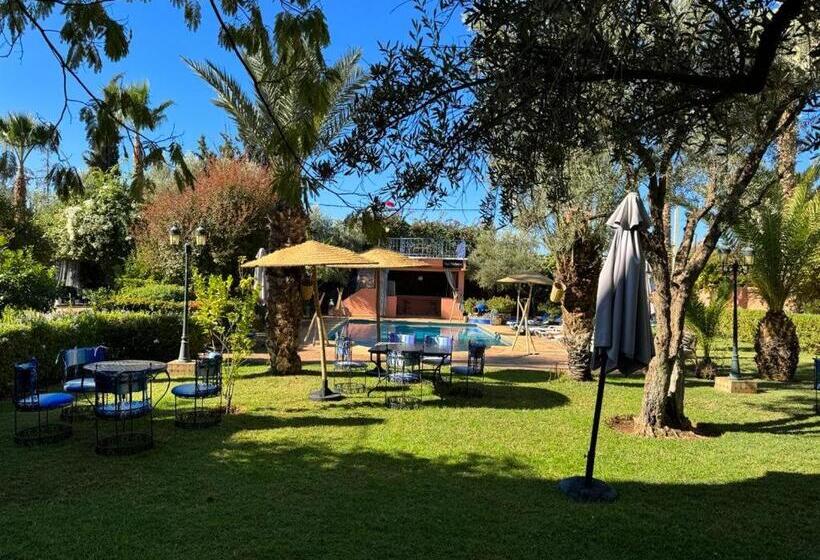 پانسیون Riad Redwan