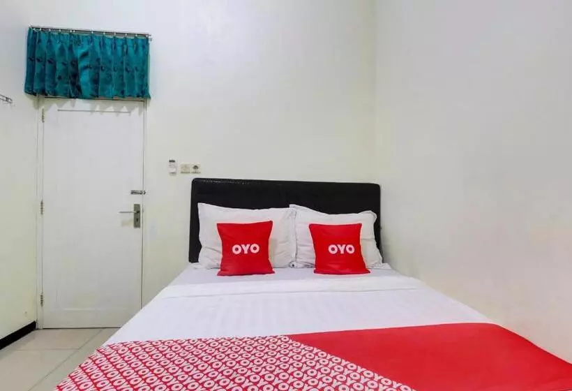 ホテル Capital O 90709 Djati Guest House